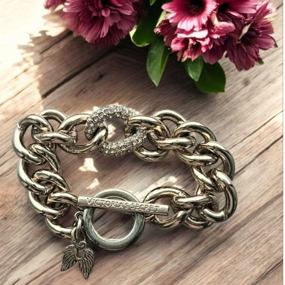 Victoria's Secret Gold-Tone Chunky Chain Toggle Bracelet